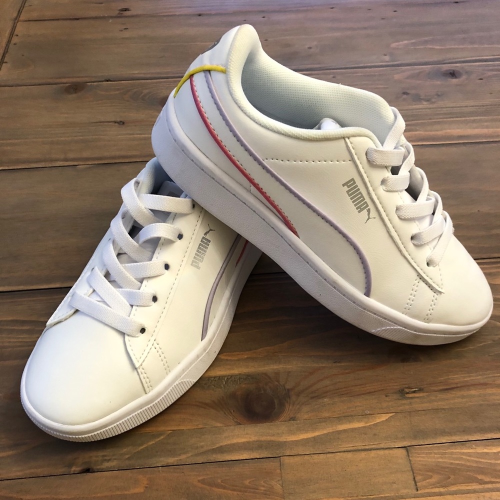 PUMA Size 2 Girls New Sneakers